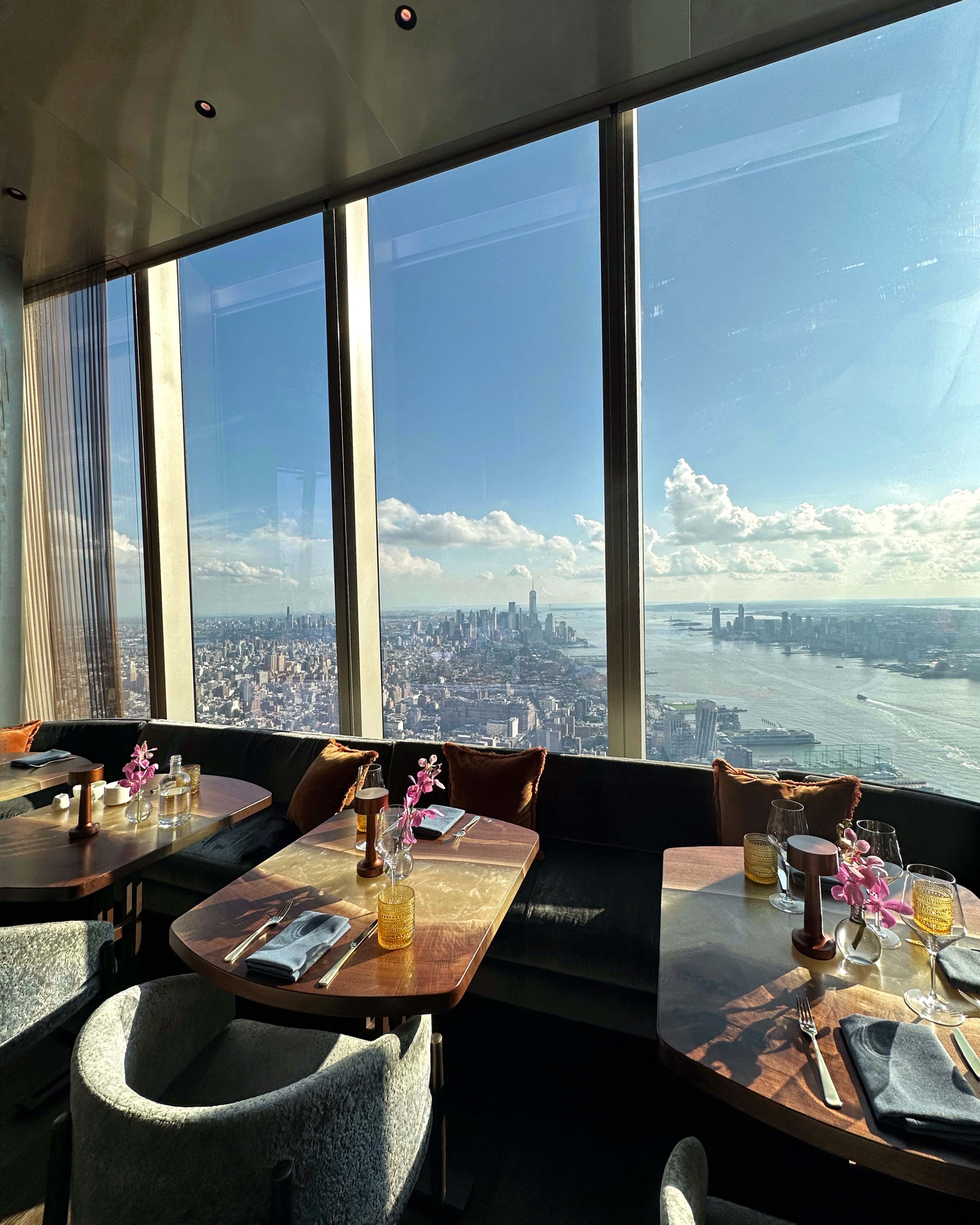 Edge Hudson Yards Peak New York skyline restaurant